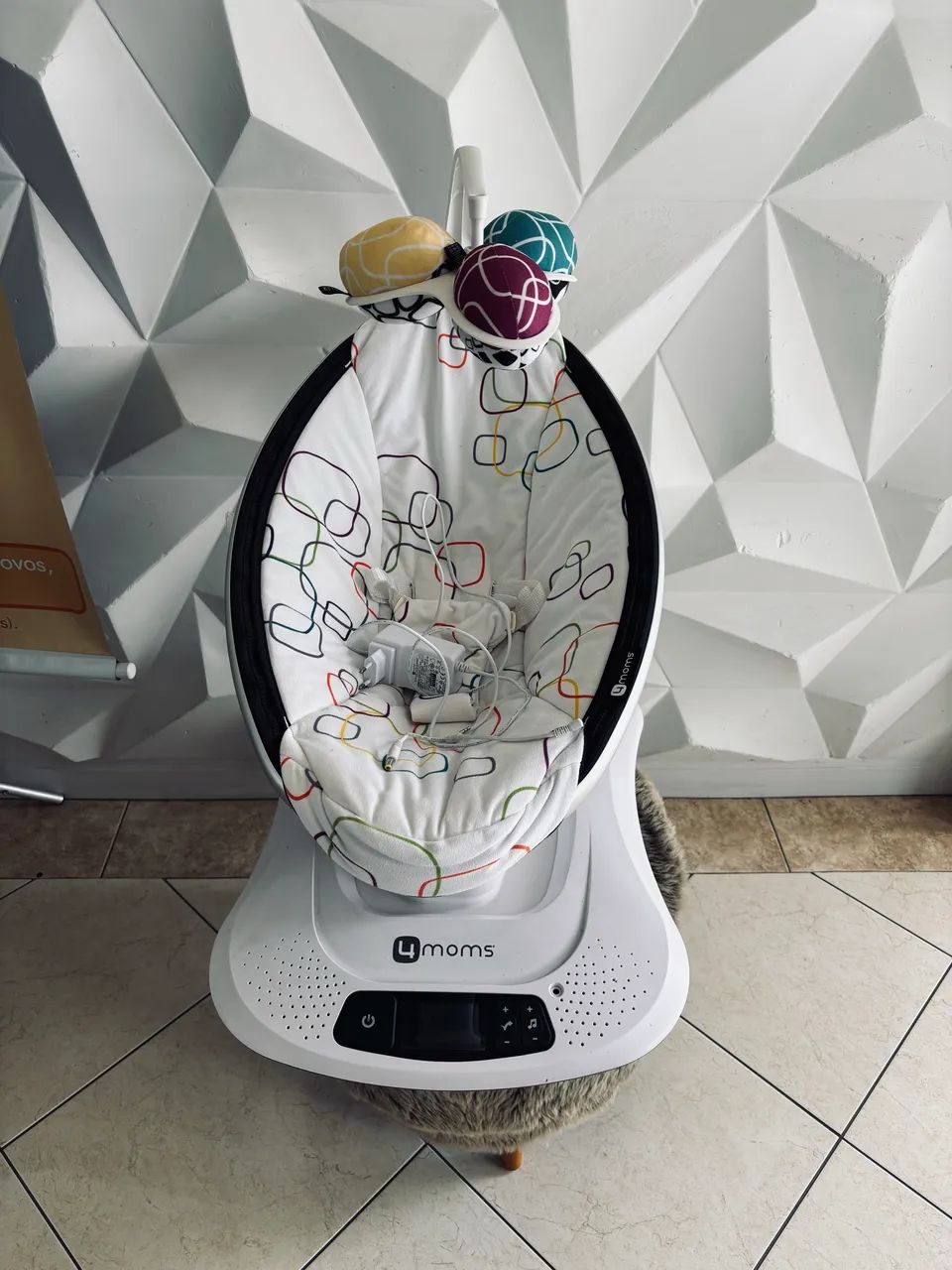 Cadeira elétrica Mamaroo 4moms  - Foto 4
