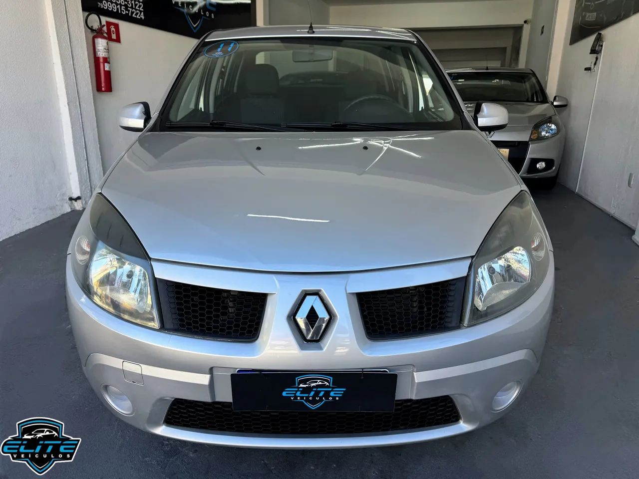 Renault Sandero Expression Hi-flex 1.0 16V 5P 2011 - Foto 2