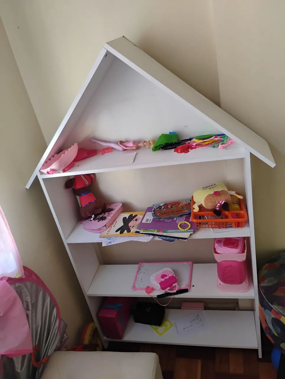 Estante Infantil Casinha 
