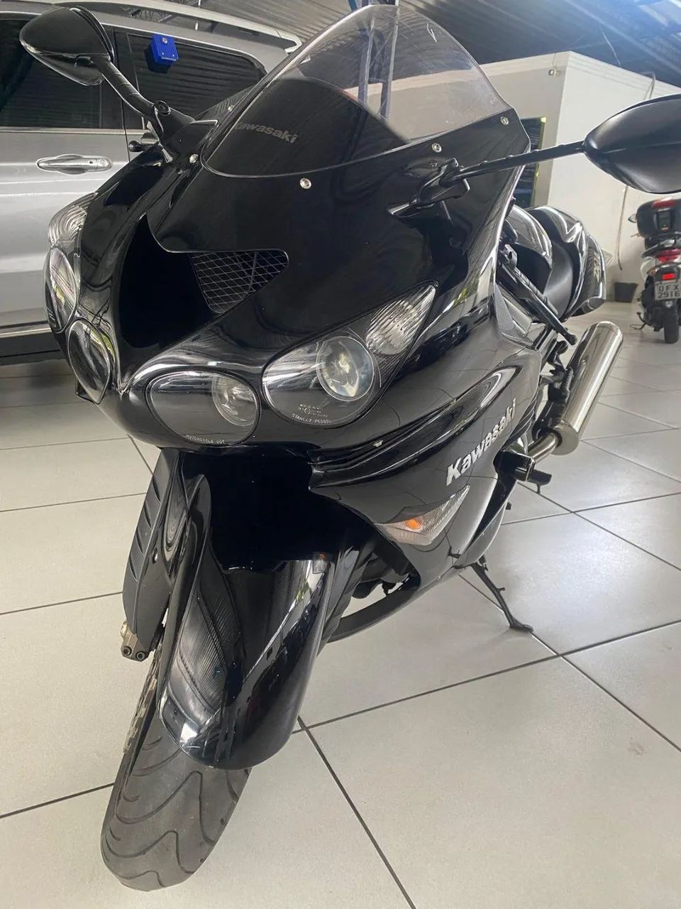 Kawasaki Zx-10r SE 1000cc 2006 - 1381522407 | OLX