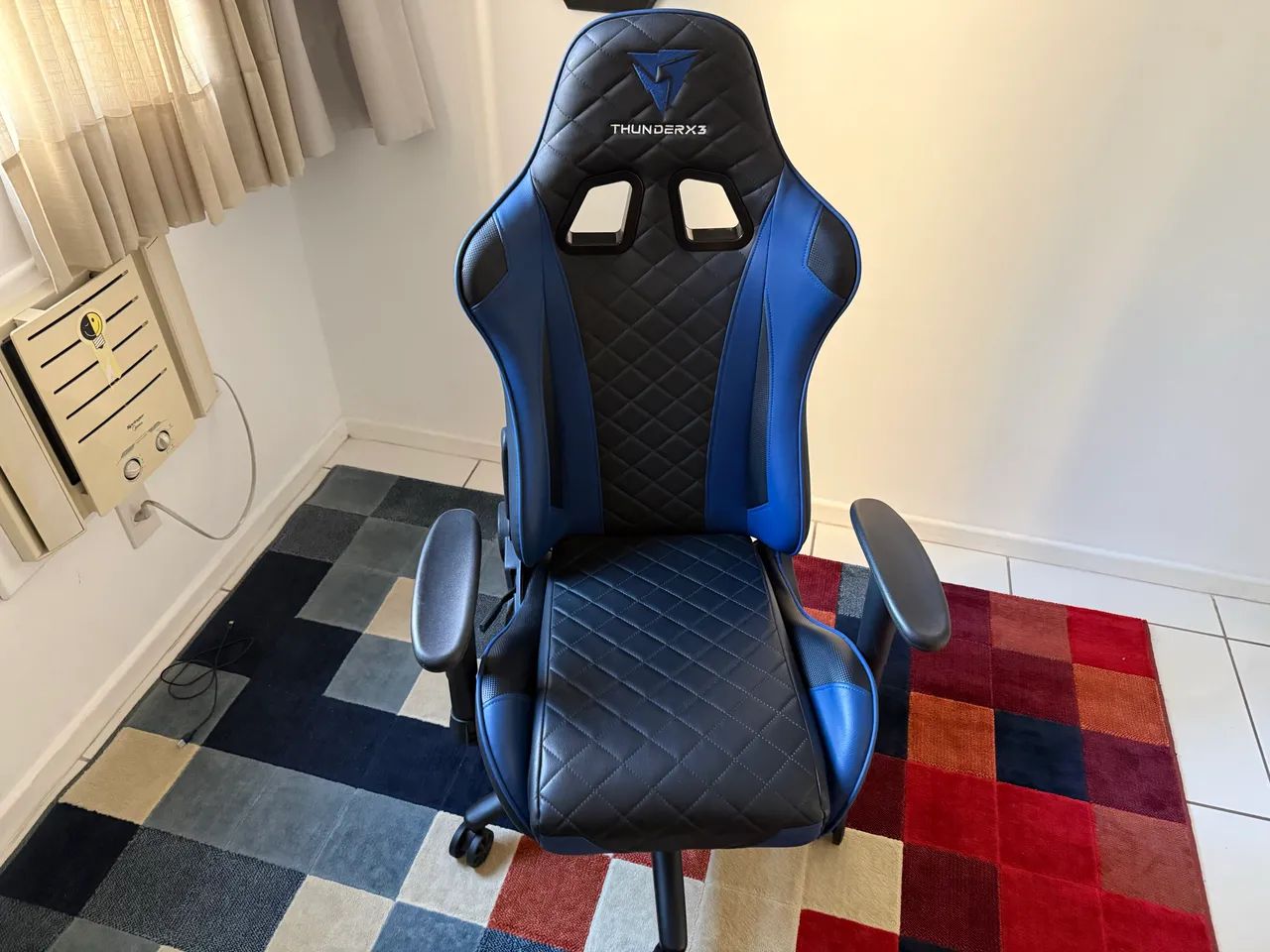 Cadeira gamer Thunder X3 - Foto 2