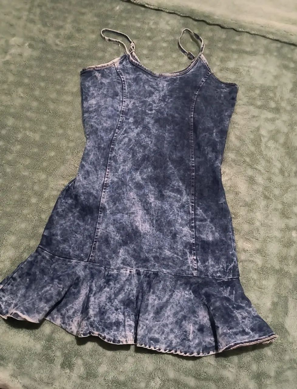 Vendo vestidos semi novos  - Foto 2