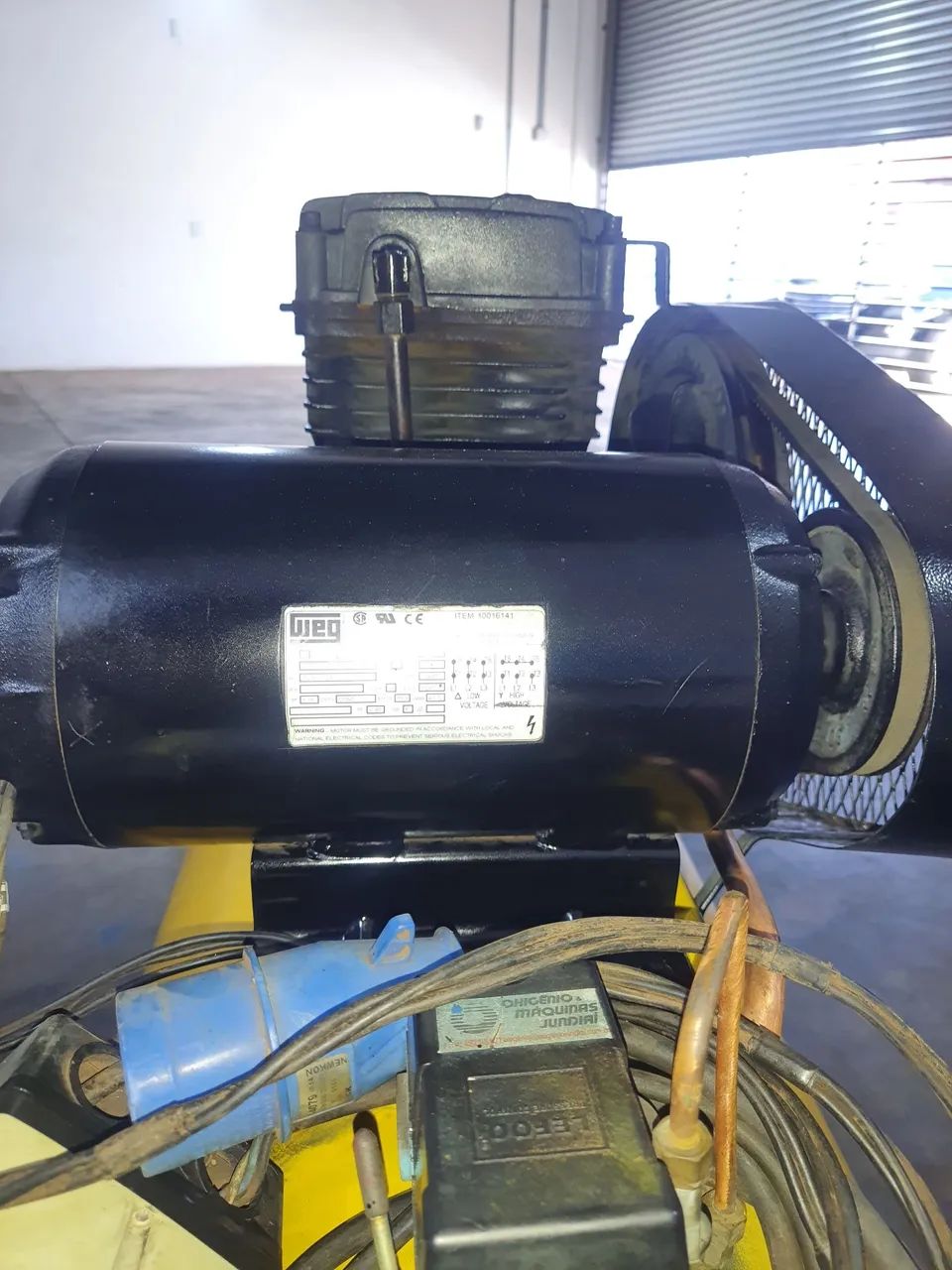 Compressor de ar schulz 200l 220/380v - Foto 5