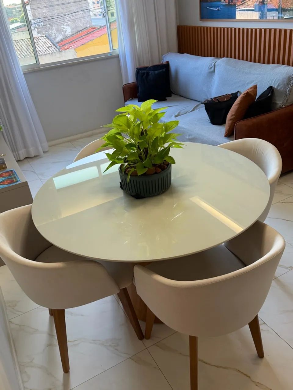 Conjunto mesa de jantar 