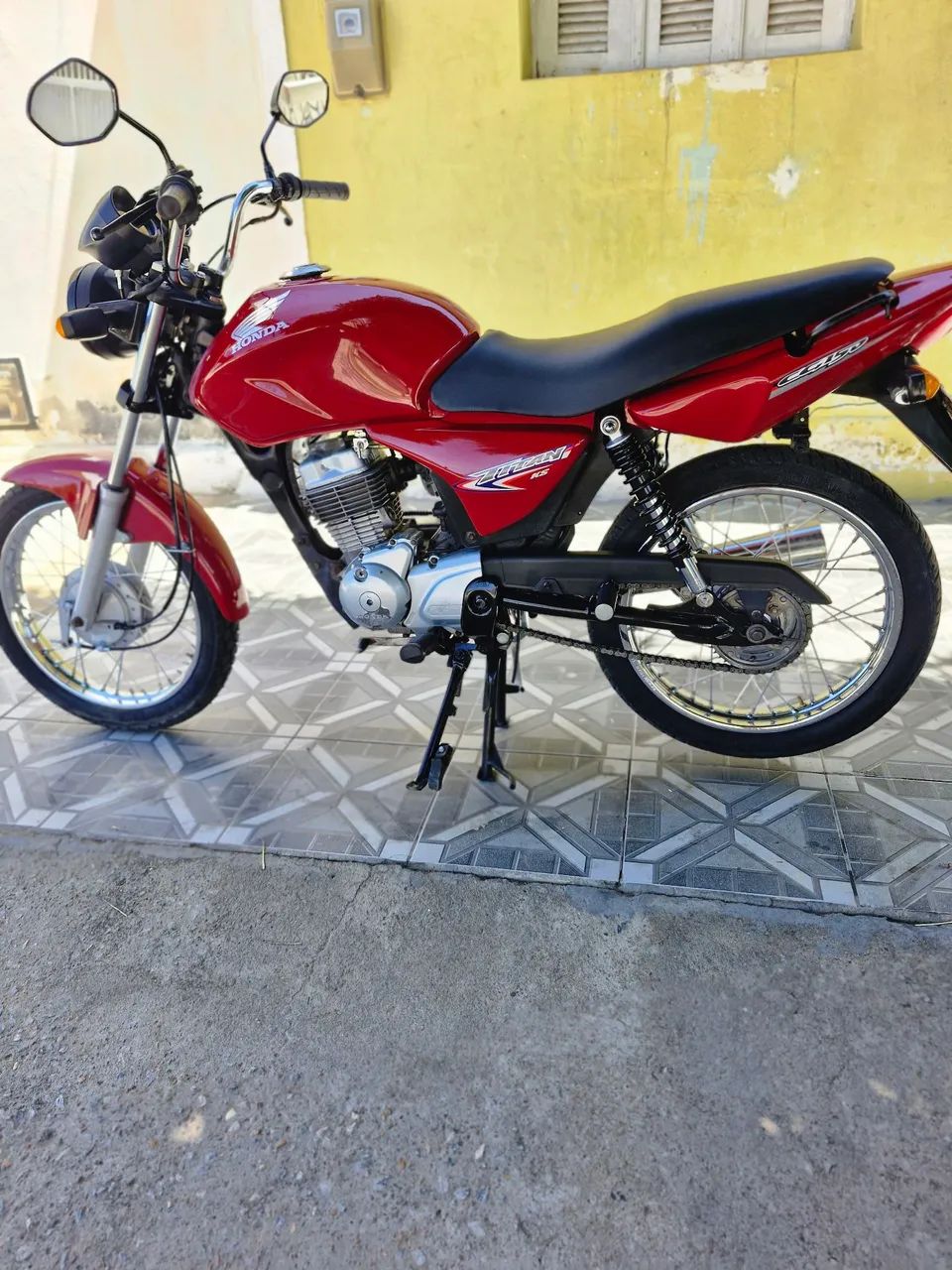 Moto bem conservada  - Foto 2