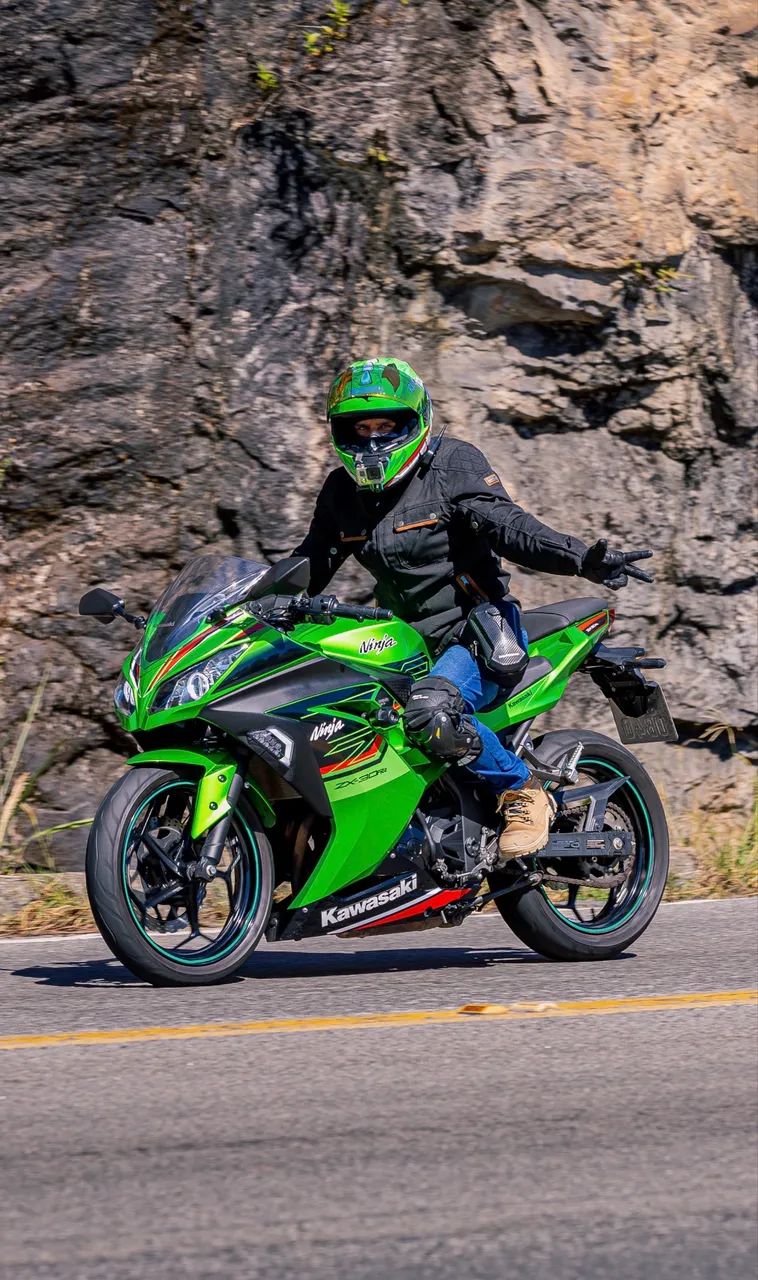 Ninja 300 (exclusiva)  - Foto 4