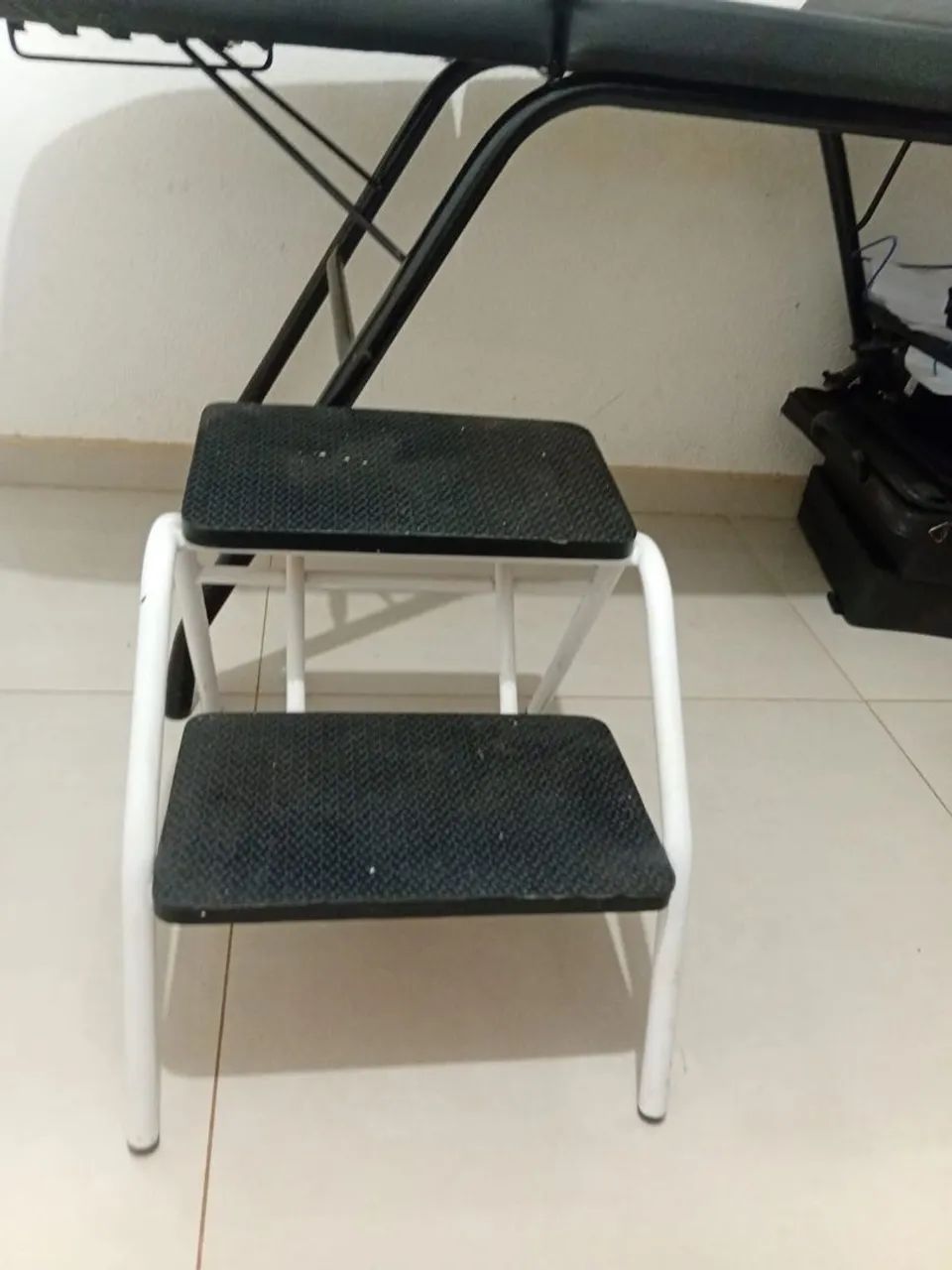 Maca, escada e mocho R$ 750,00 - Foto 4
