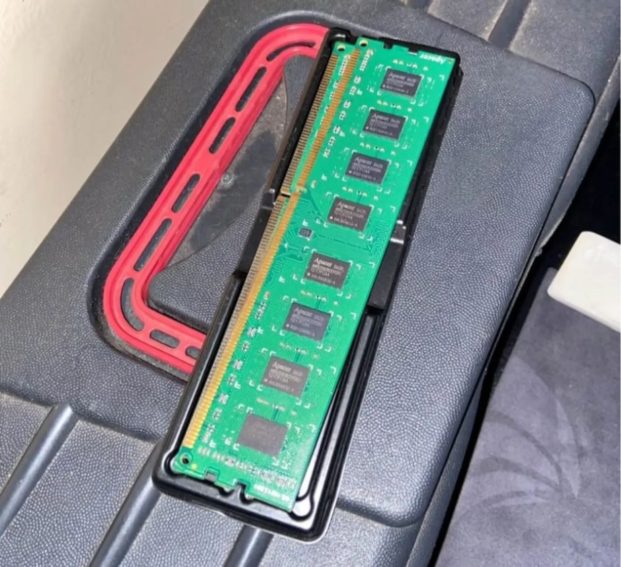 Pente de memória RAM Kingston 8 giga