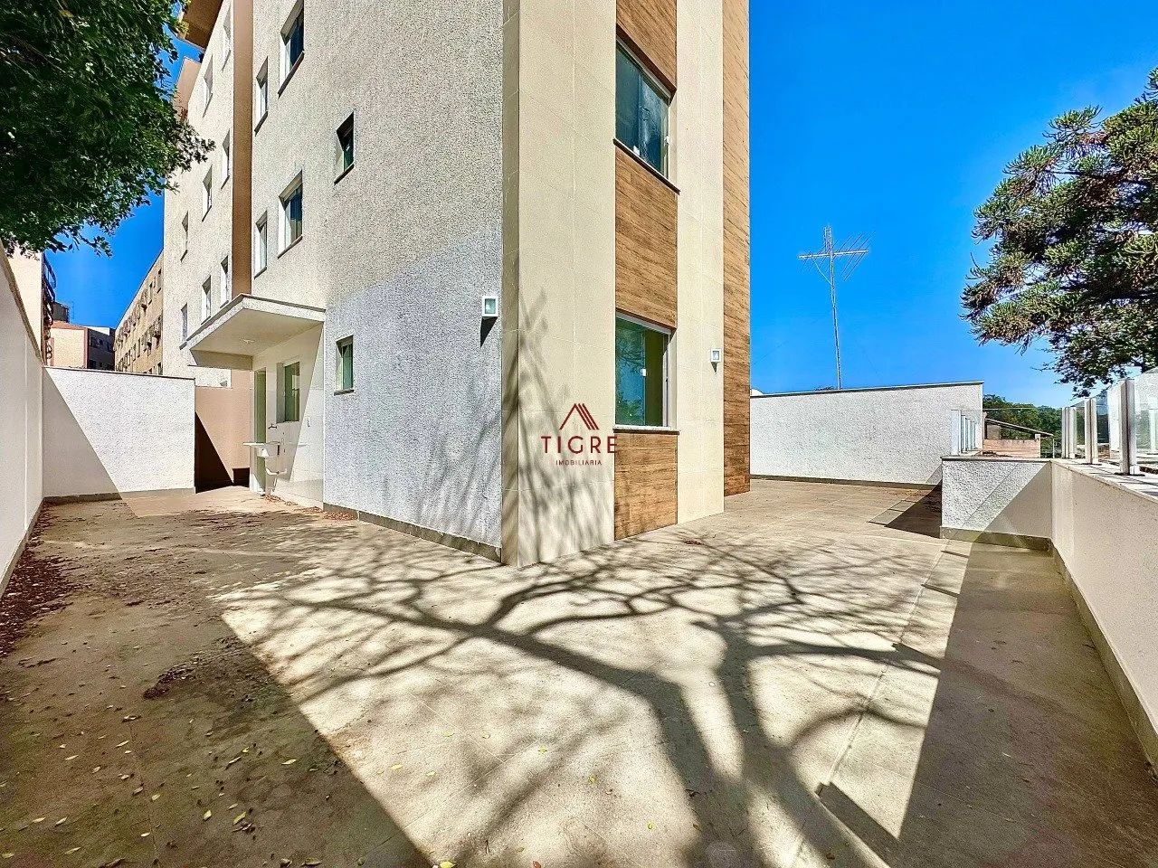 Apartamento com 2 Quartos à Venda, 132m²