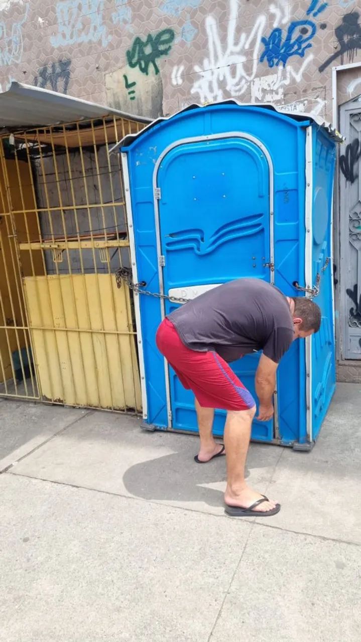 Vende se banheiro químico  - Foto 2