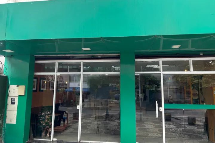 ALUGO LOJA 100M2 -CENTRO DE BANGU-RUA SILVA CARDOSO - Foto 2