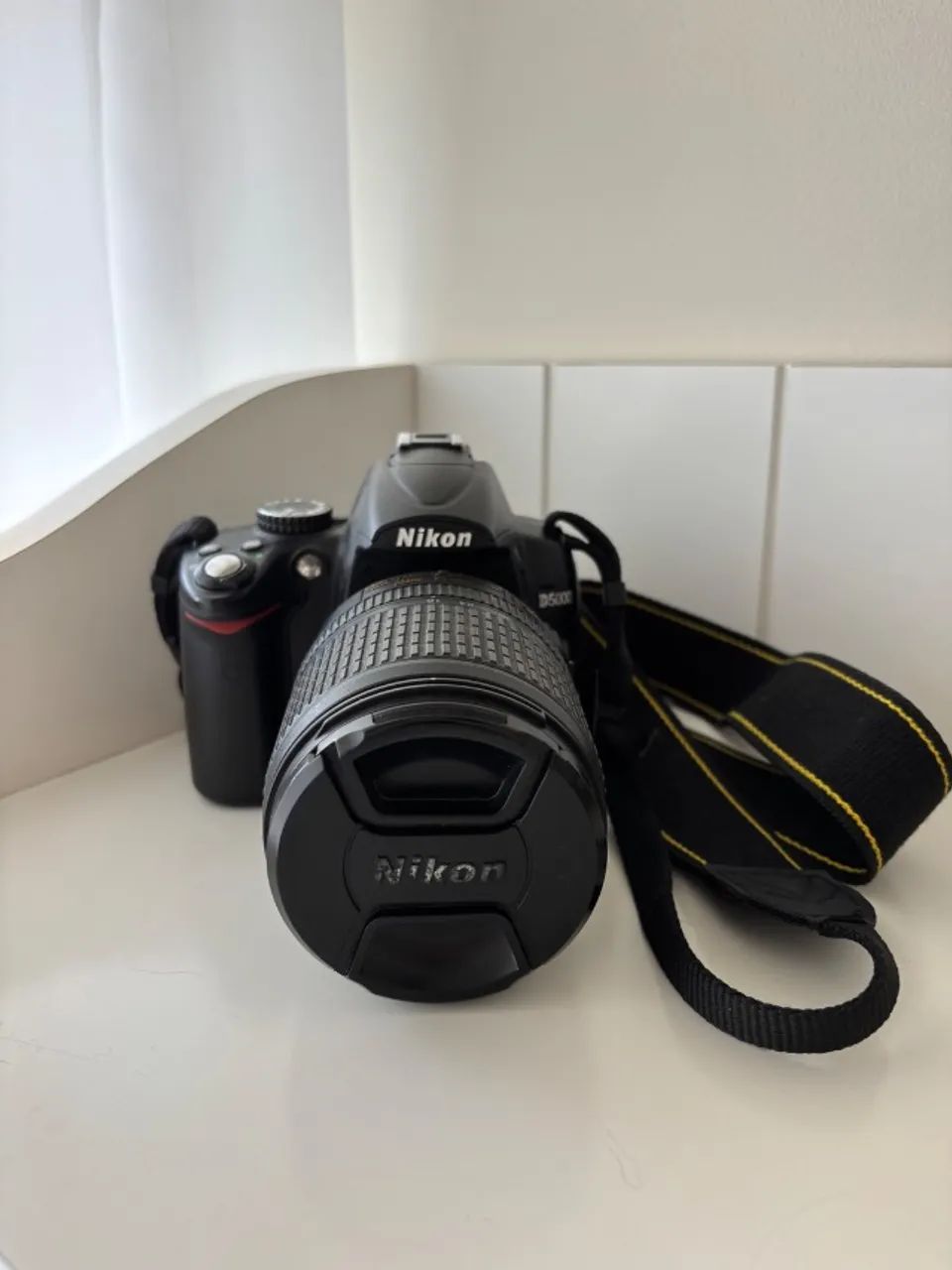 Nikon D5000 + 18-105mm VR + Acessórios - Foto 3