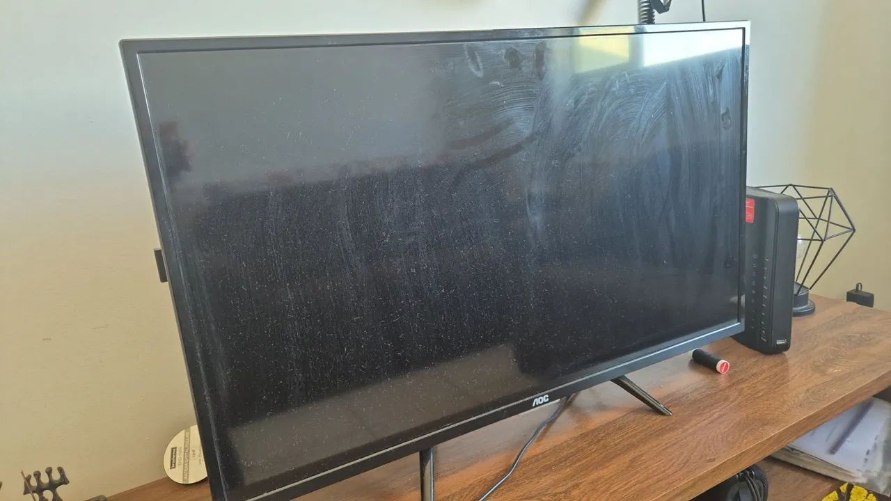 TV AOC 32"