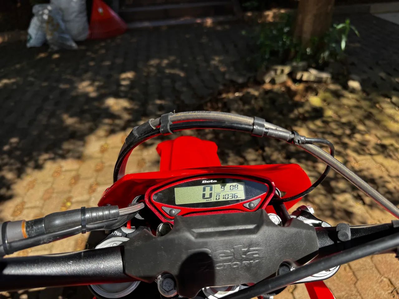 Beta 390rr - 39 horas igual a nova - Foto 4