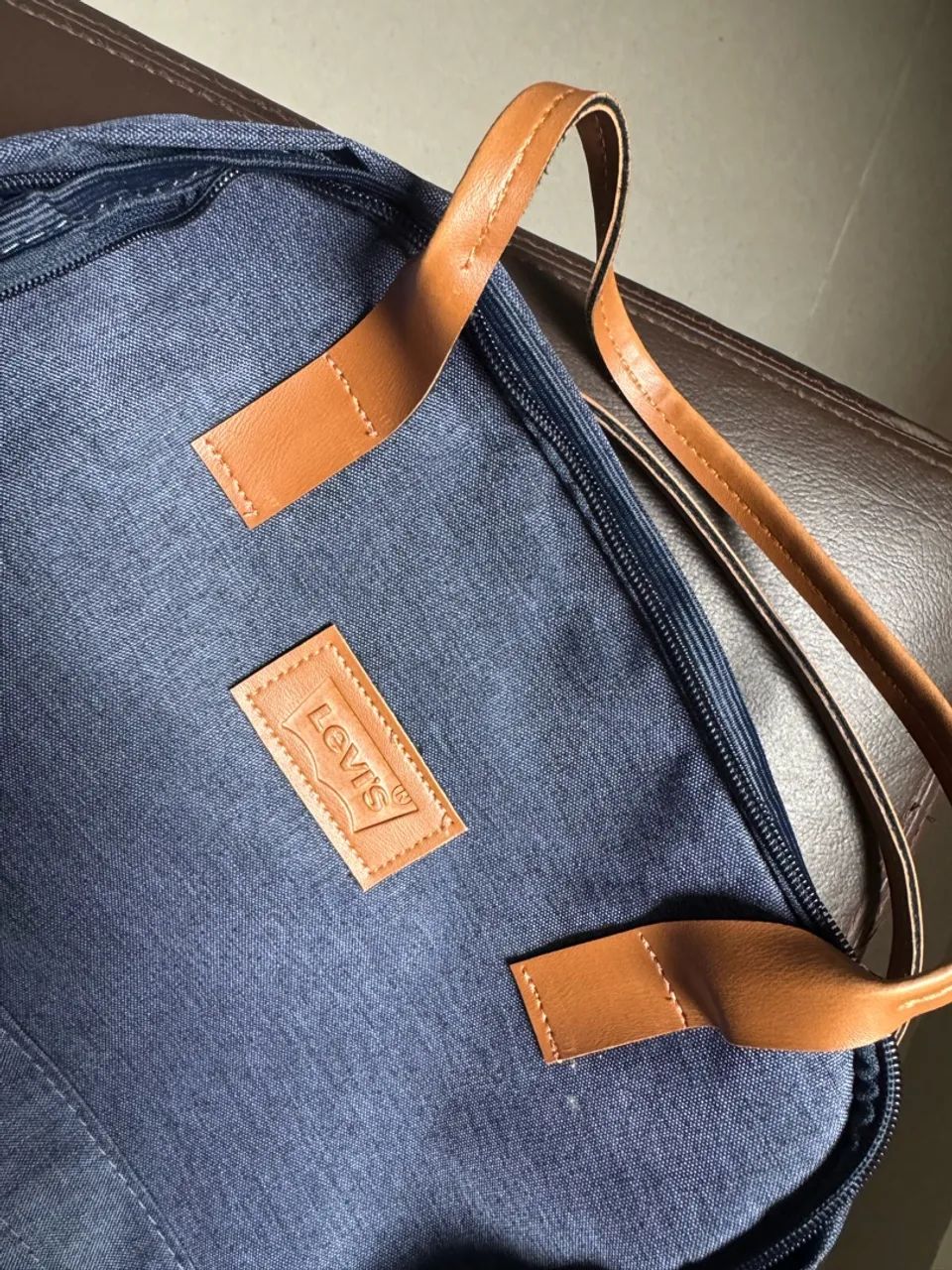 Vendo Mochila Marca Levis - Foto 4