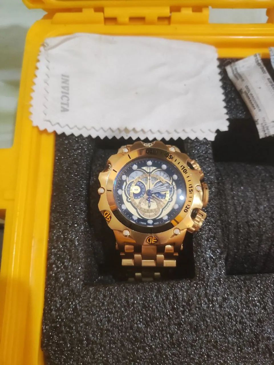 Elegante relógio invicta hibrid original,com certificado de autenticação  - Foto 4