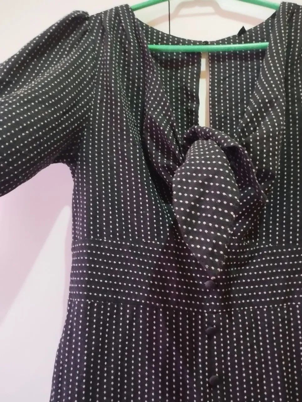 Vestido preto bolinha - Foto 2