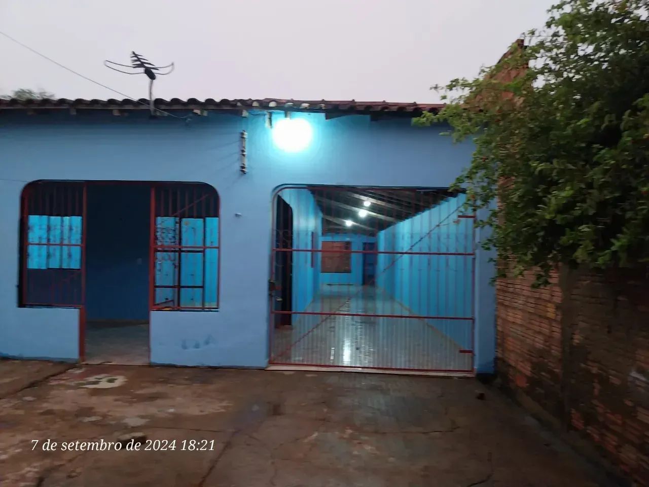 Vendo uma Casa no Bairro JK - Foto 5