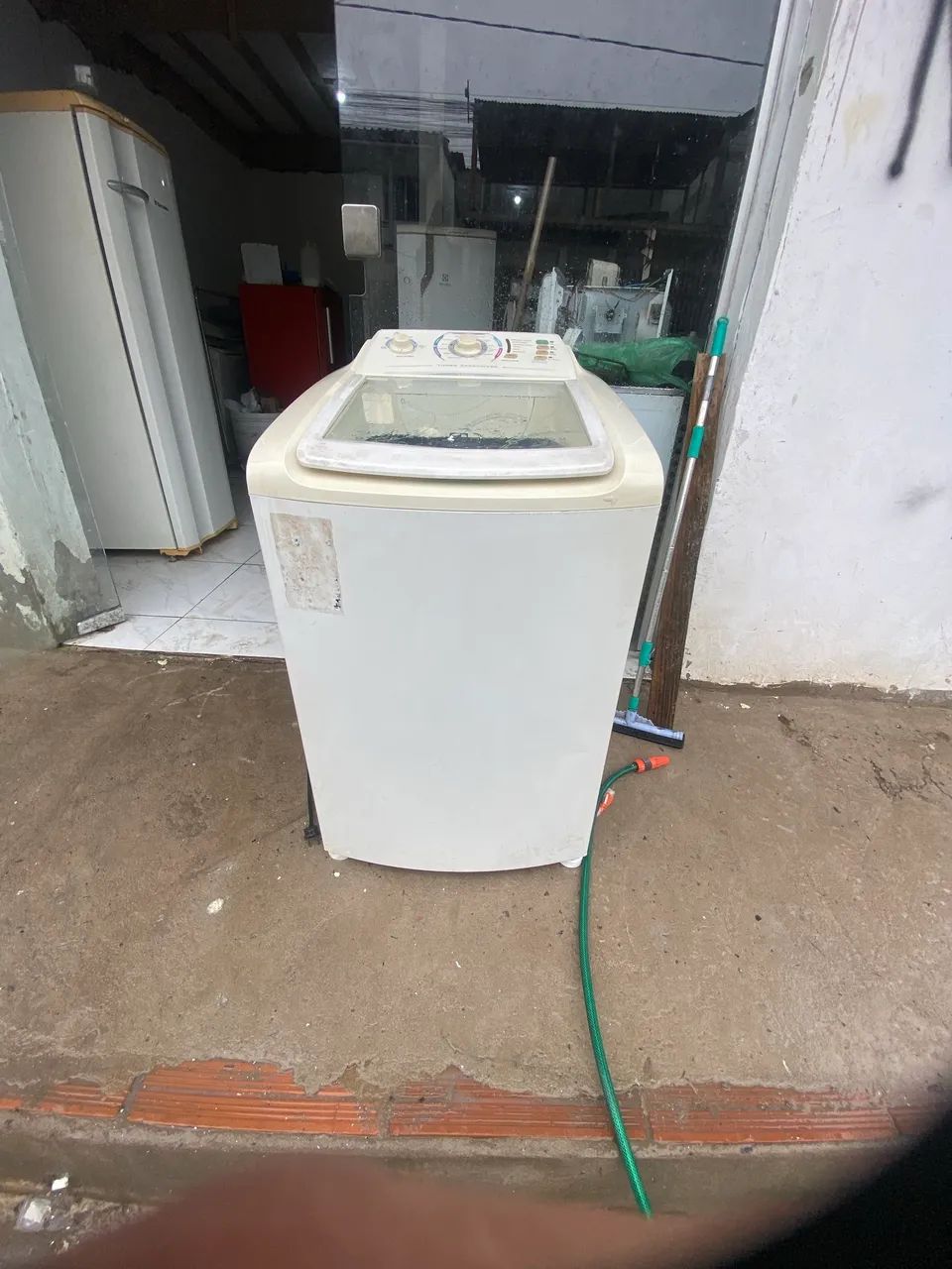 Vendo máquina Eletrolux 10 kilos  - Foto 2
