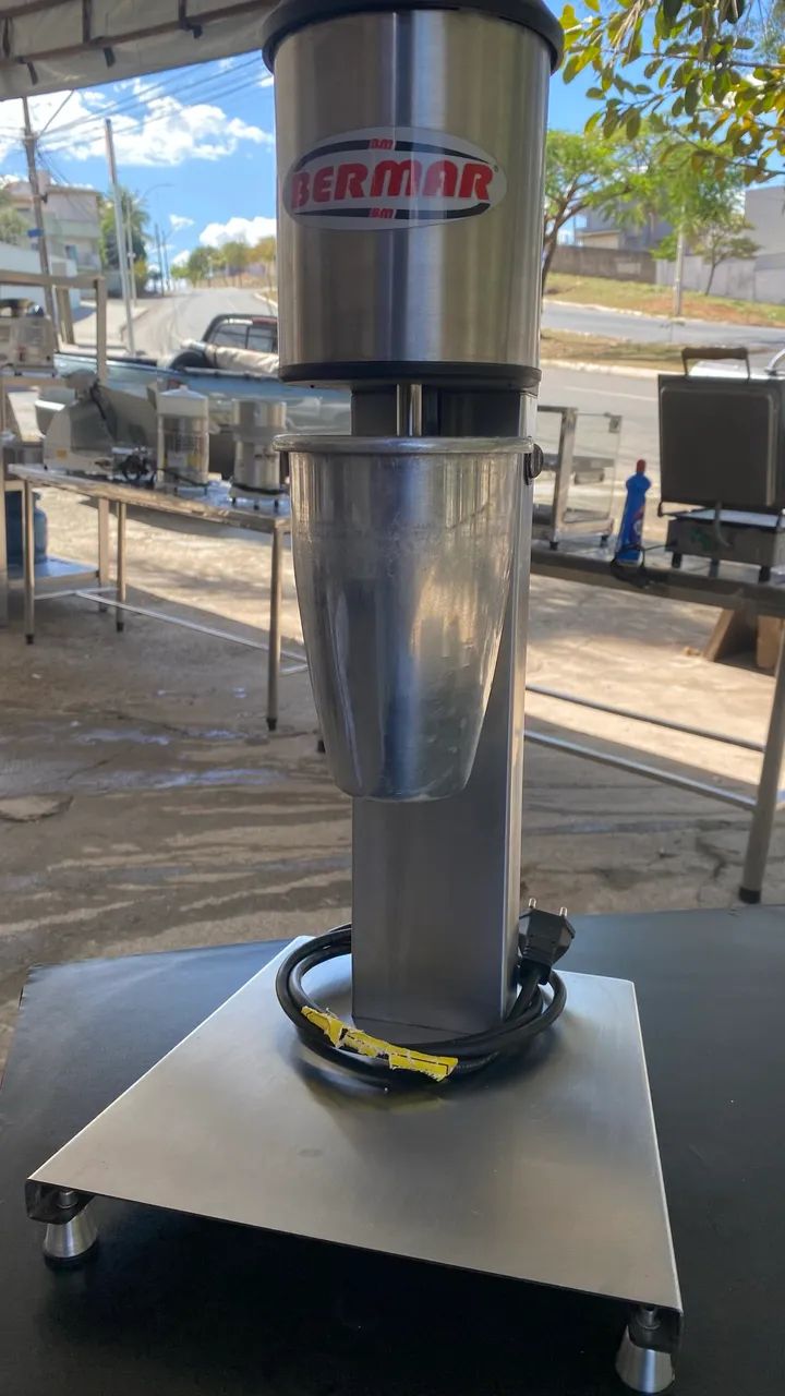 Batedor de Milk Shake Bermar Industrial Profissional  - Foto 5