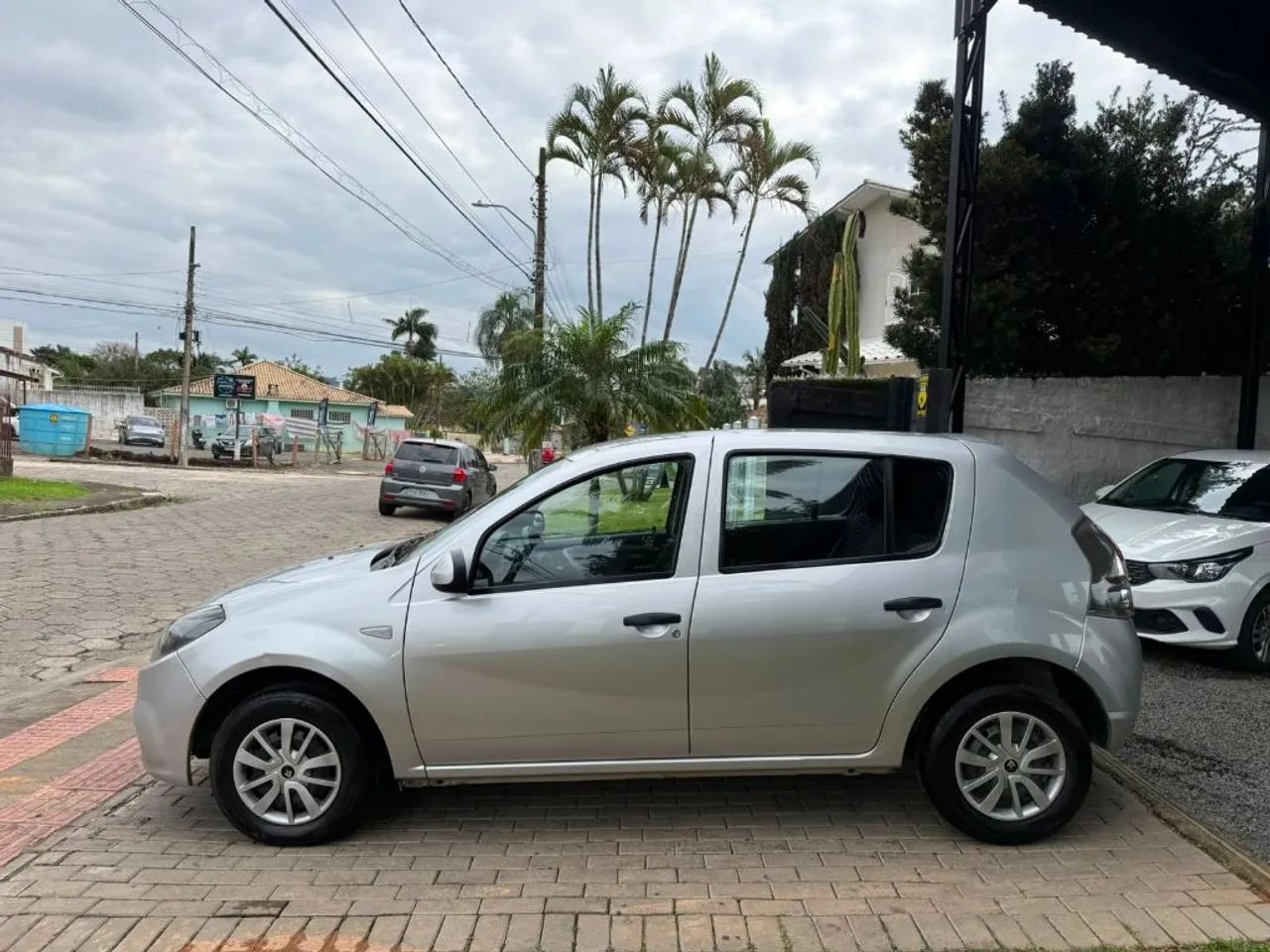 Renault Sandero Expression Flex 1.0 12V 5P 2014 - Foto 4