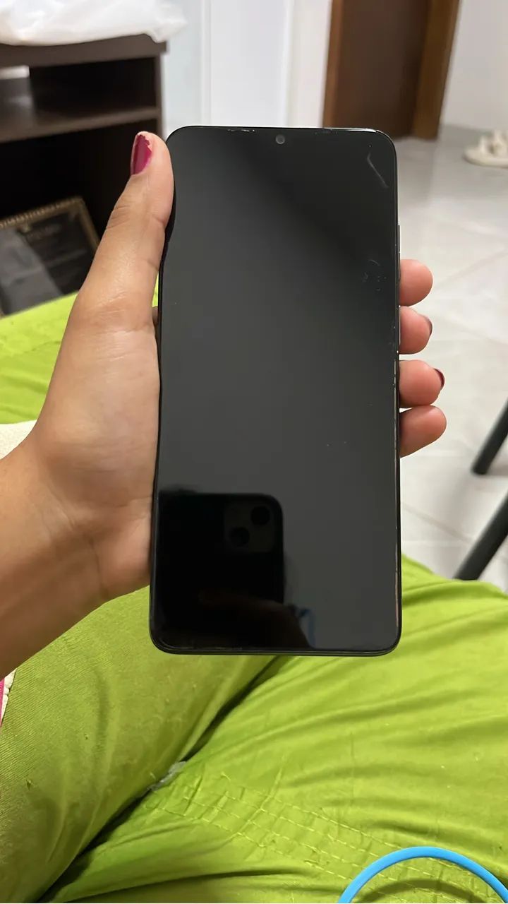 Celular motorola E22