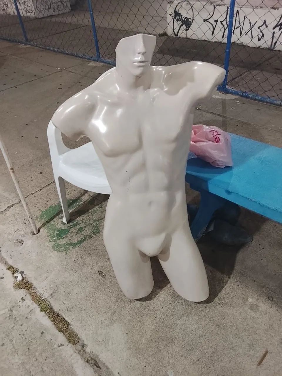 Manequim masculino busto - Foto 2