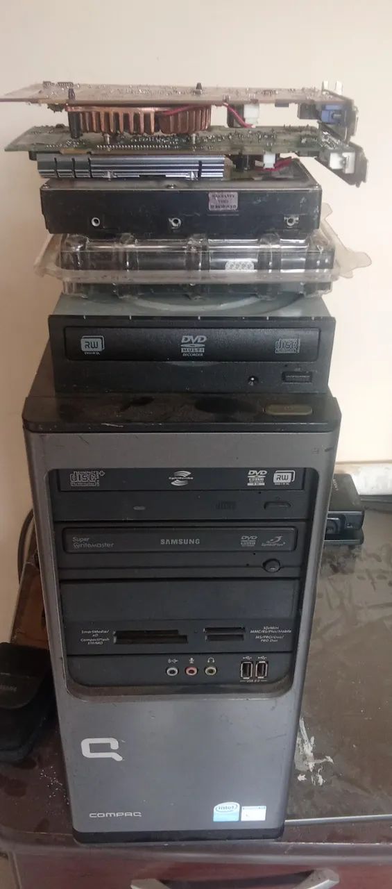 CPU Compaq - Foto 2