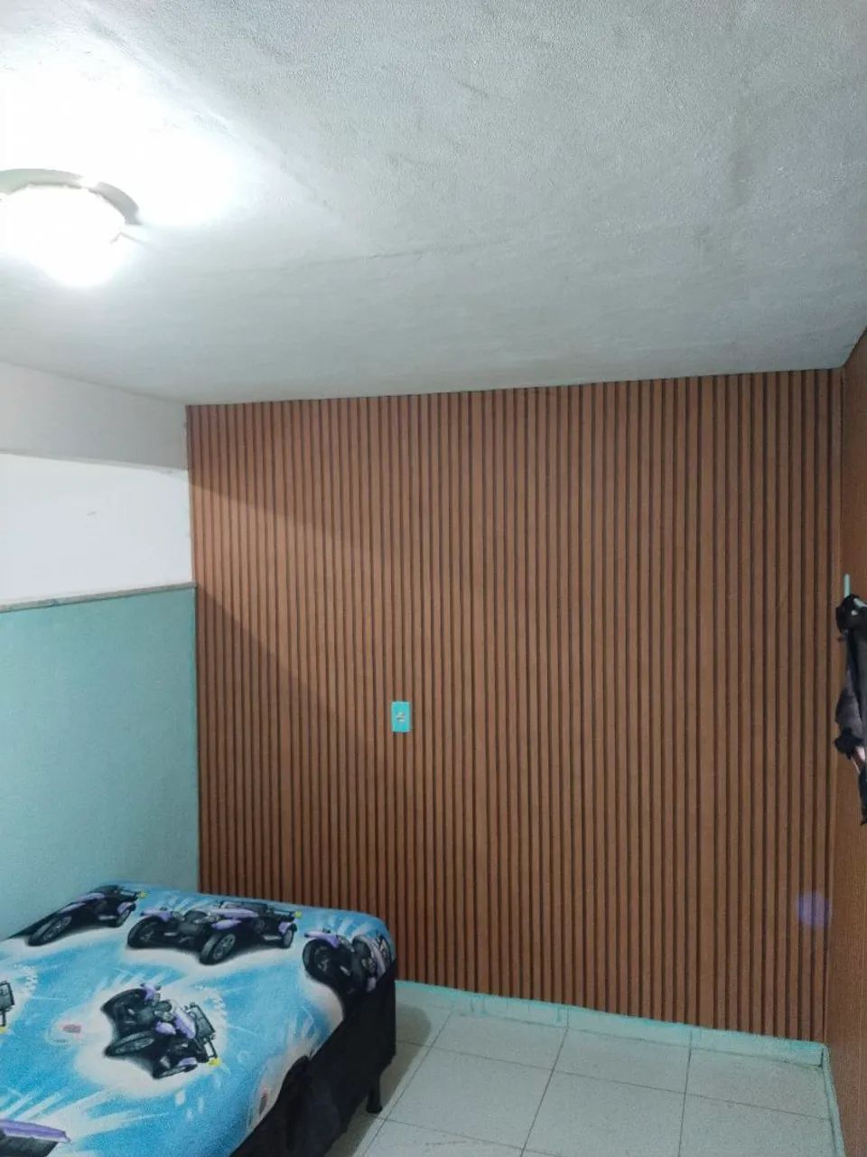 Kitnet com quarto grande 