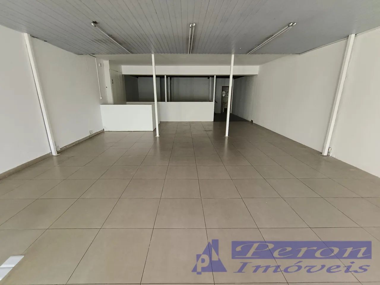LOCAÇÃO | Sala/Salão, em Zona 7, Maringá - Foto 5