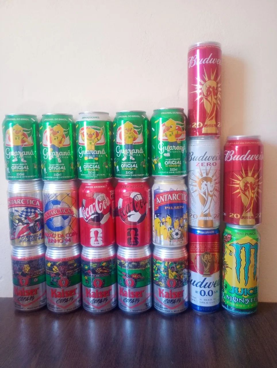 14  Latas colecionavel - Foto 2