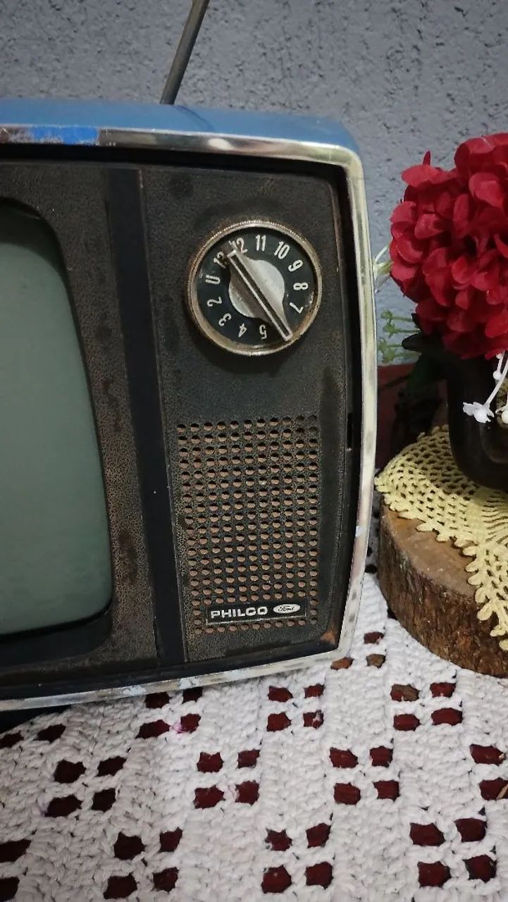 Antiga Tv Philco Ford Azul Retrô (SEM TESTE ) - Foto 3