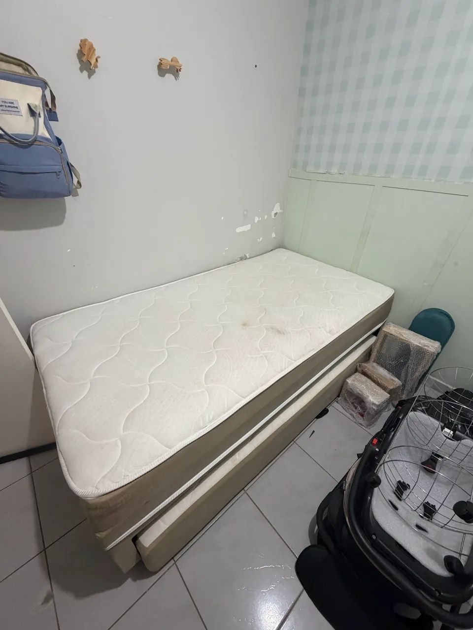 BICAMA solteirão pouco usada 