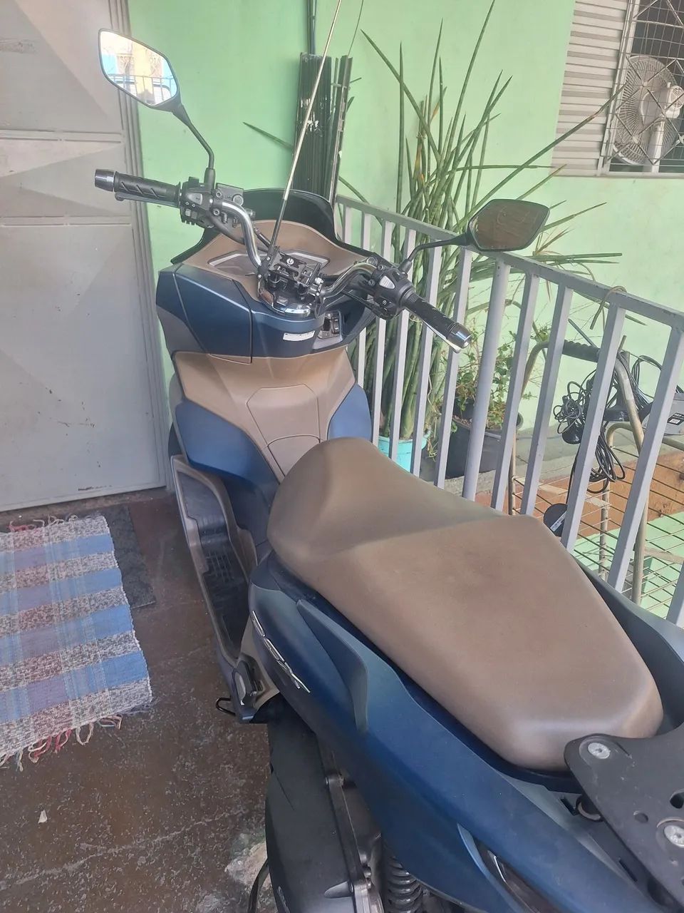 Pcx 2023 dlx  - Foto 4