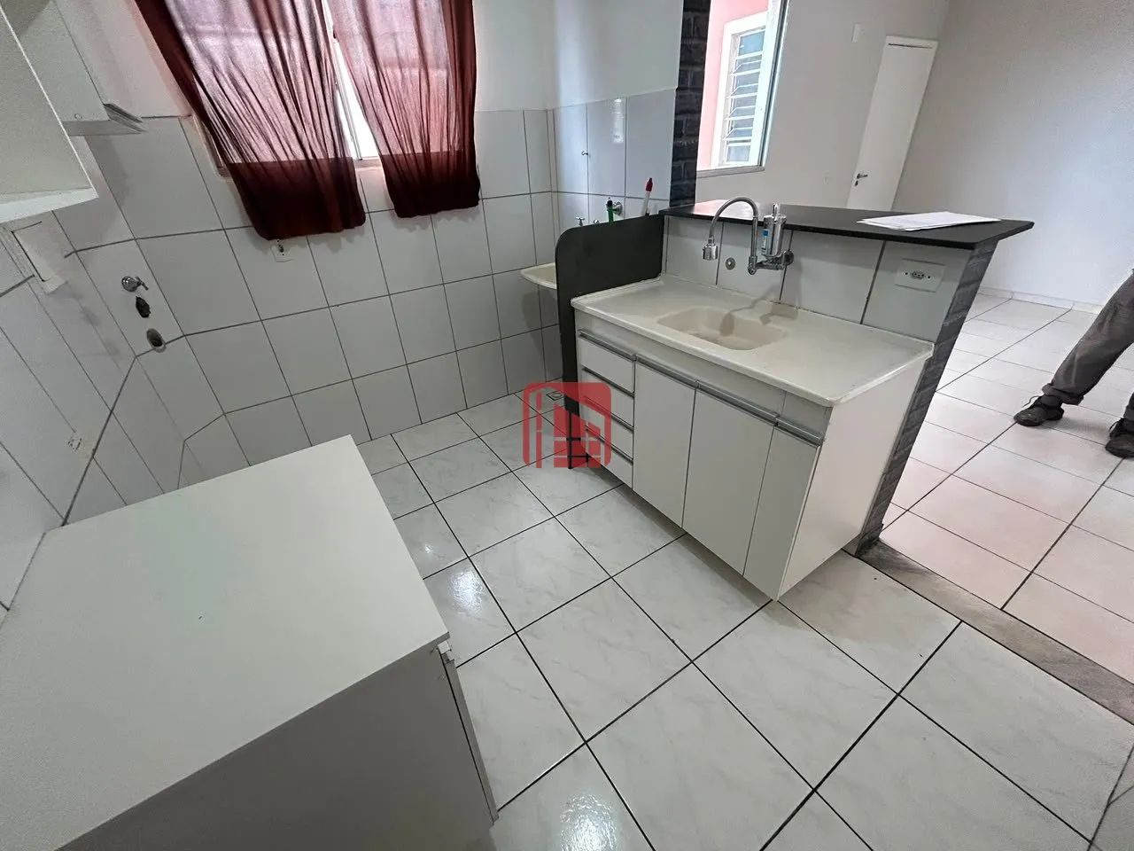 EXCELENTE APARTAMENTO 2 QUARTOS - Foto 3