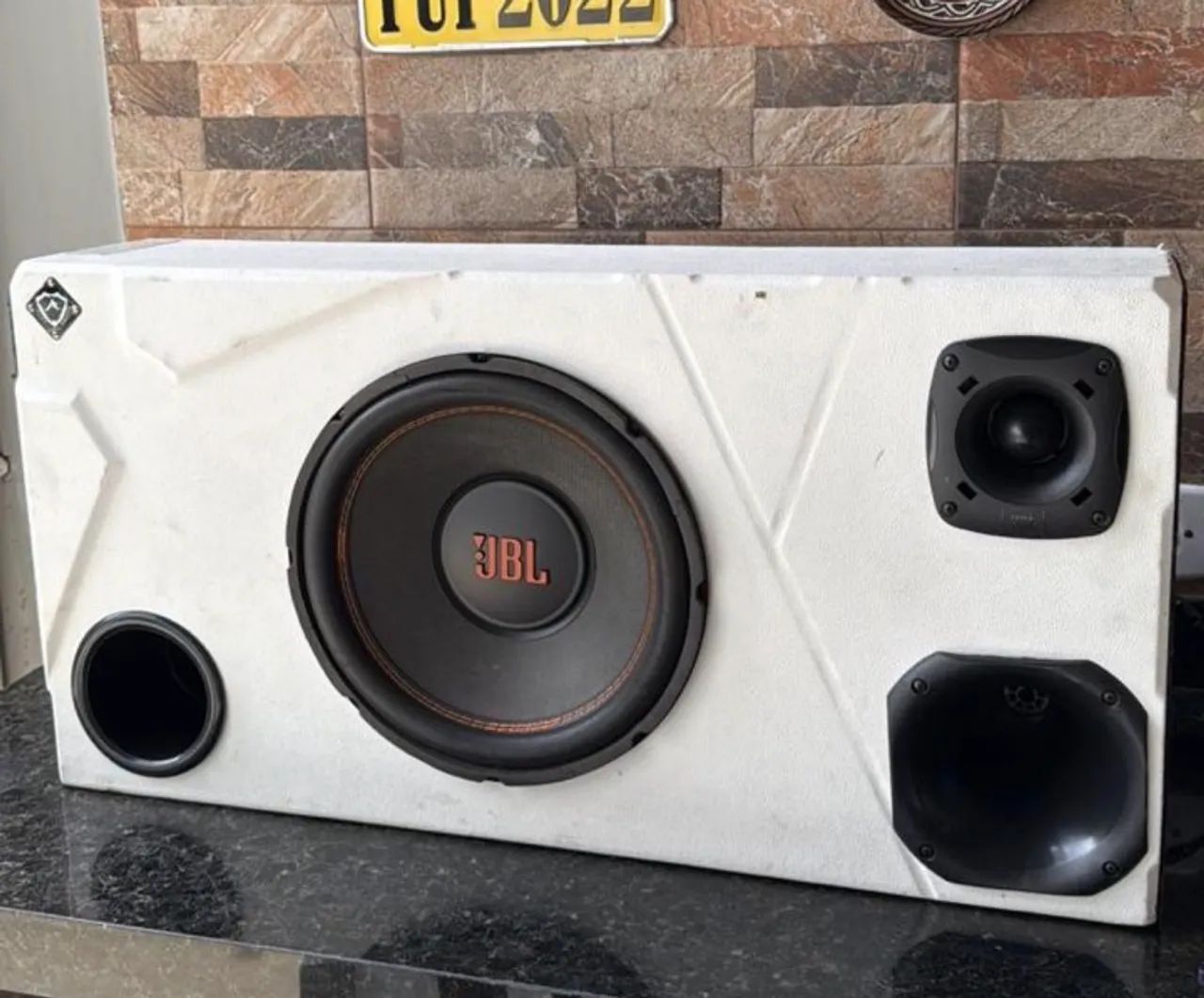 Caixa JBL completa
