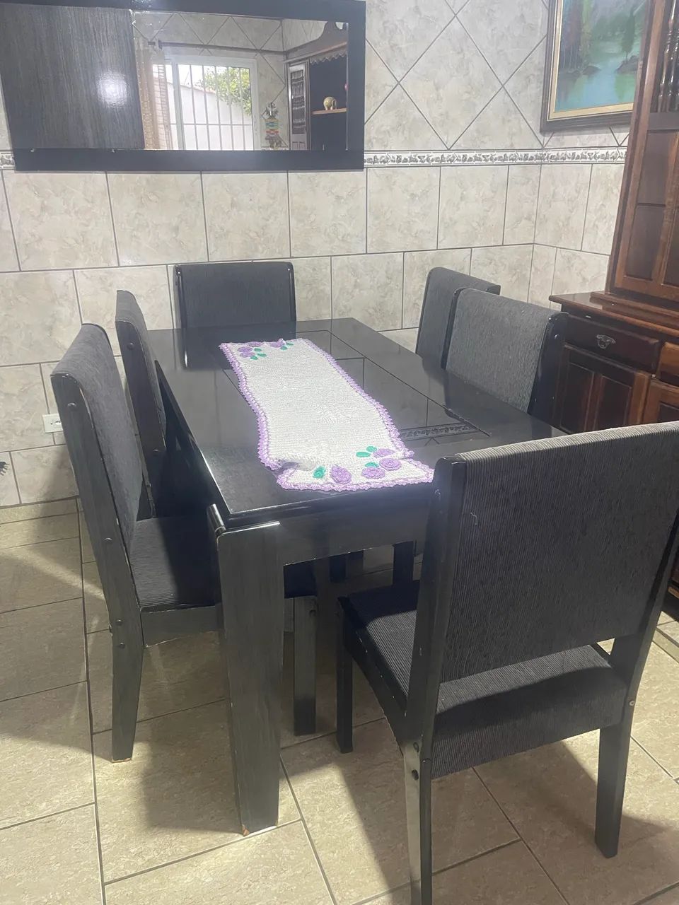 Mesa 6 lugares de madeira com vidro - Foto 3