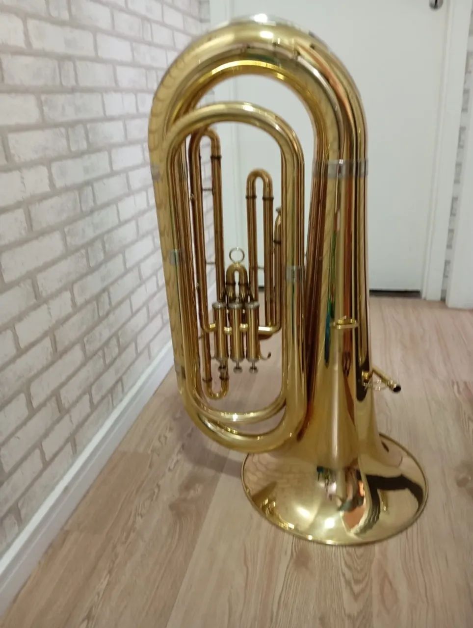 Tuba 3/4 - Foto 3
