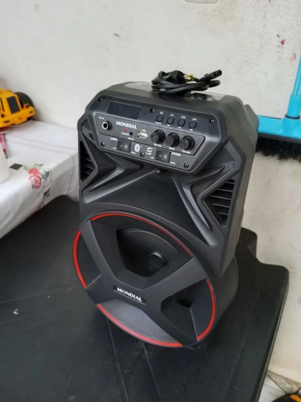 Vende- essa - caixinha de som
