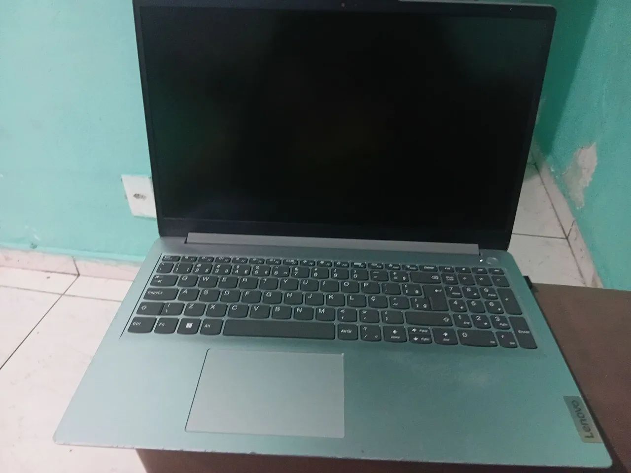 Vendo notebook lenovo  - Foto 3