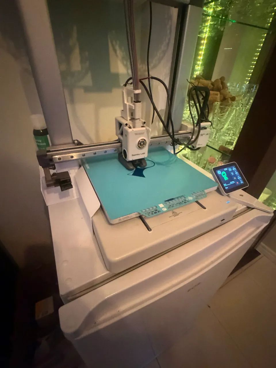Impressora 3D Bambu A1 em perfeito estado