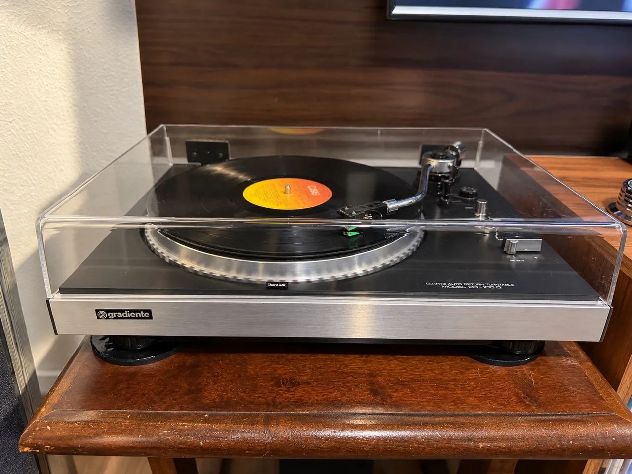 Toca Discos Gradiente DD-100Q - Impecável! 