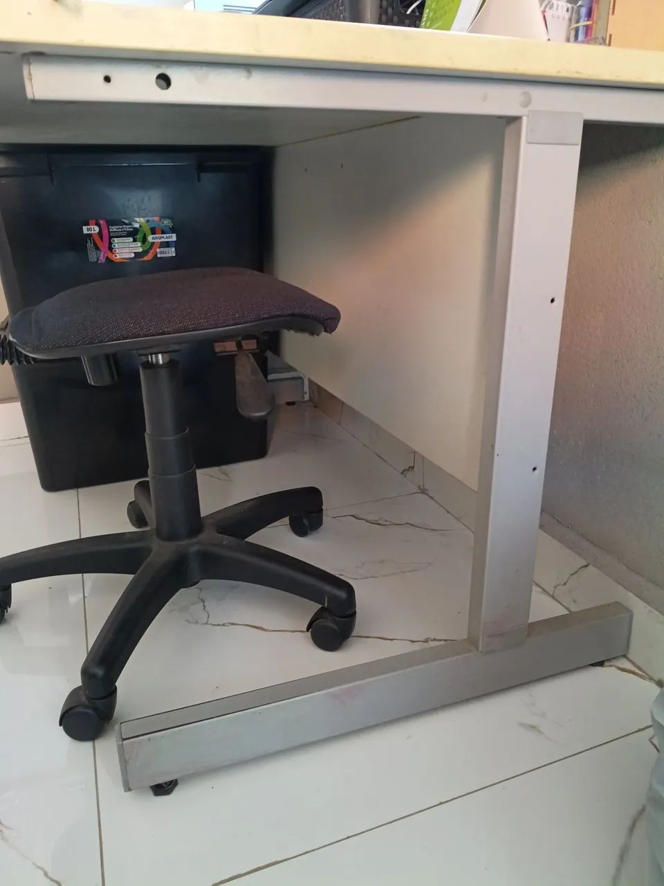Mesa de escritorio - Foto 3