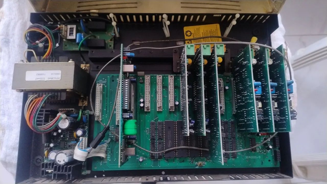 Central  Intelbras corp 8000 usado em ótimo estado , para uso em casa , escritório  - Foto 2