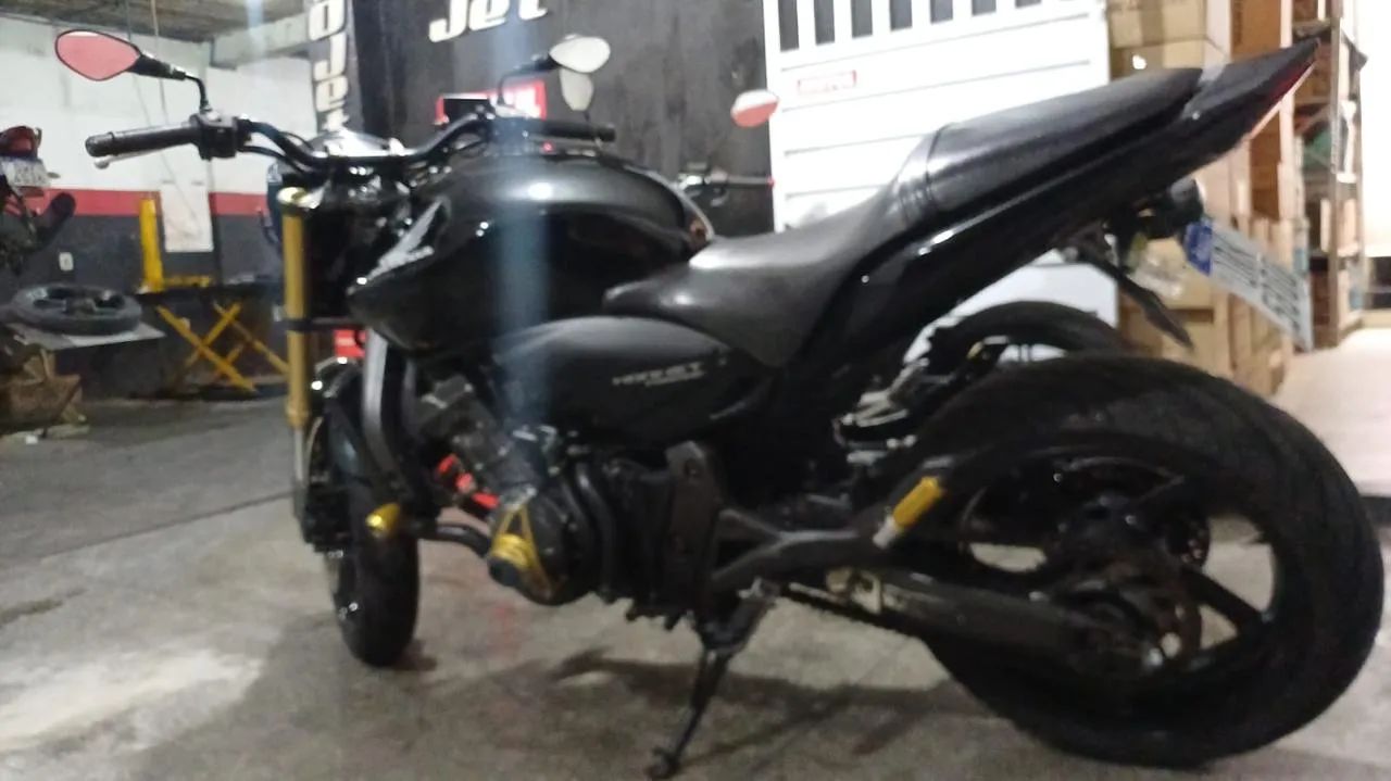 Vende- se Hornet 2013  Oportunidade !!!! - Foto 3