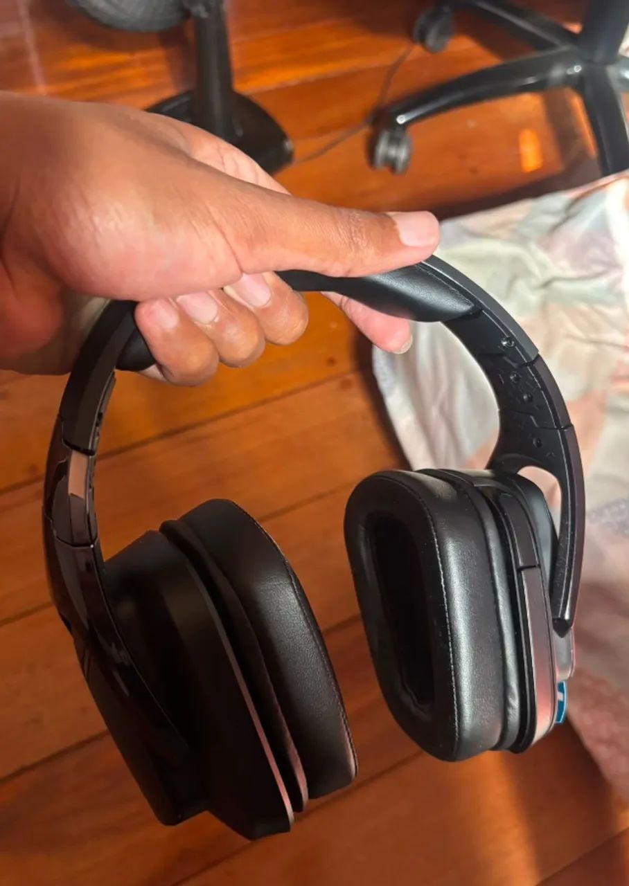 Headset Logitech G935 - Foto 4