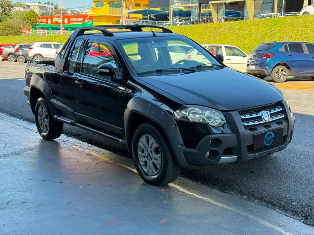 Fiat Strada Adv. Ext. 1.8 Locker Dual.flex CE 2011 - Foto 3