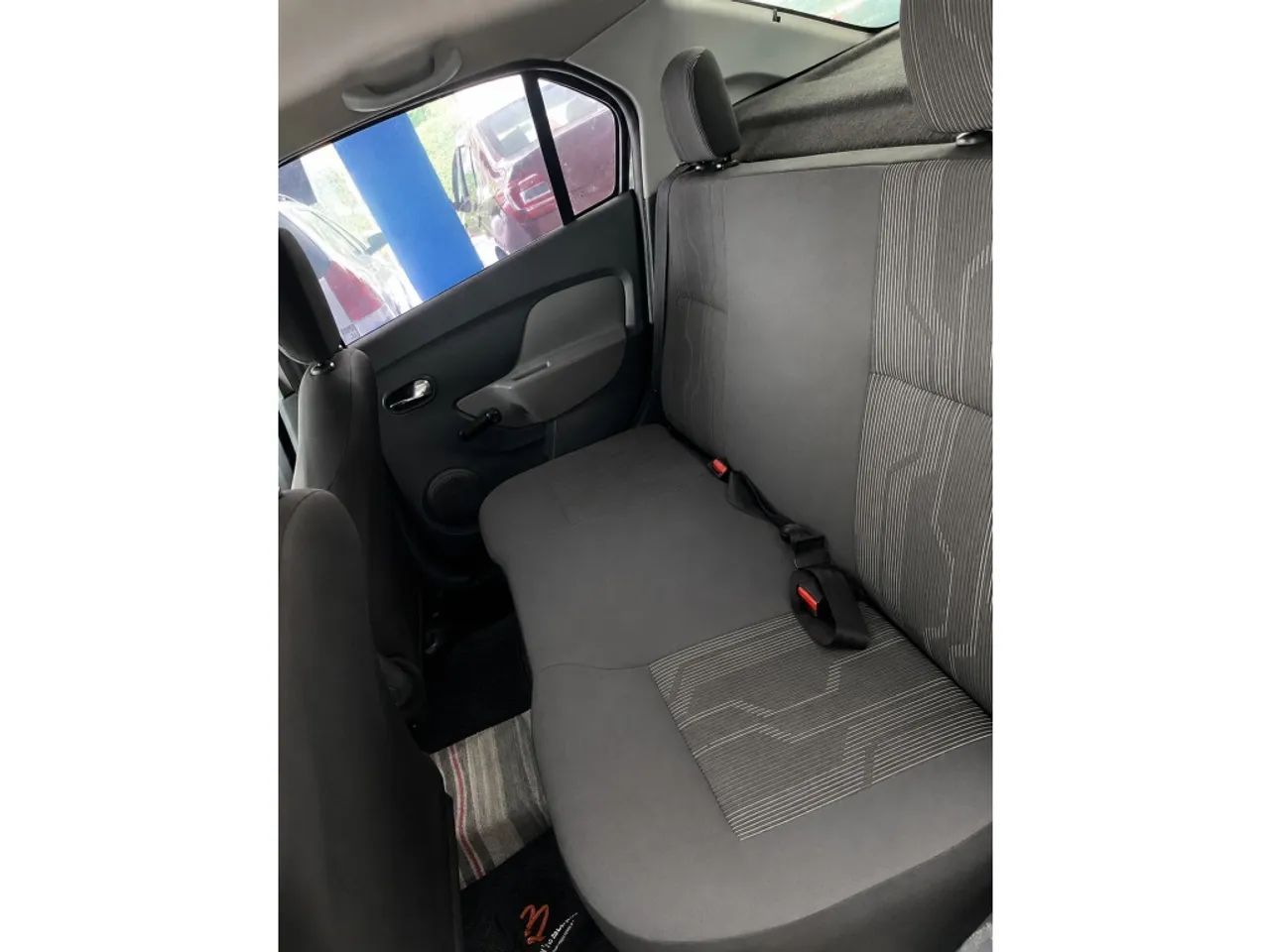 Renault Logan Expression Flex 1.0 12V 4P 2016 - Foto 5
