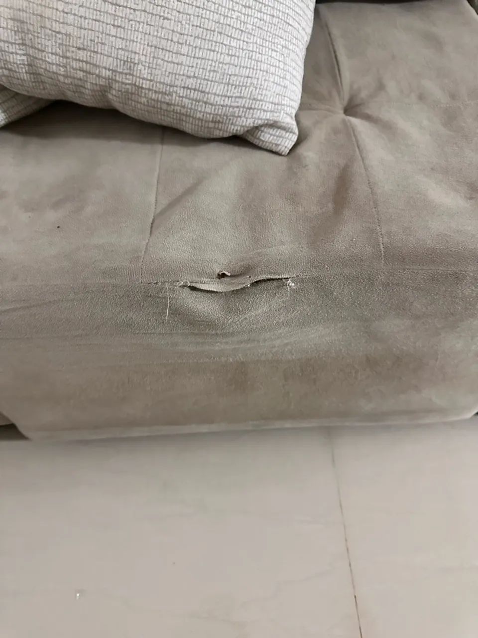 Vende-se sofá usado retrátil e reclinável 3,30 m. - Foto 5