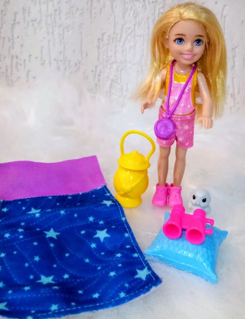 Boneca Barbie, Chelsea acampamento divertido da Mattel.